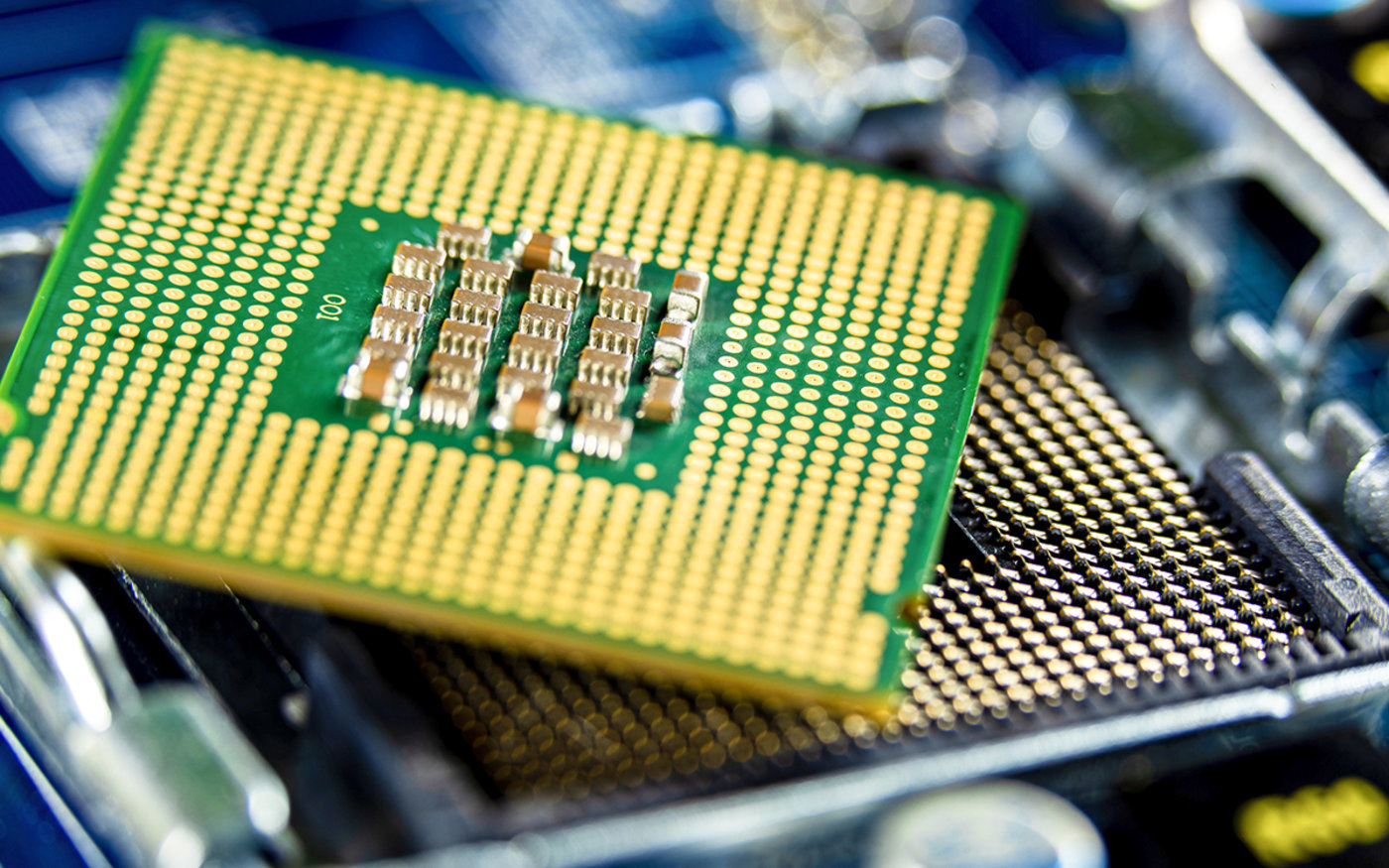 【互联网经济周刊】博通收购VMwaree610亿美元；13年来，阿里云财务报告首次获利；华为：对所有经销商提出碳减排规定